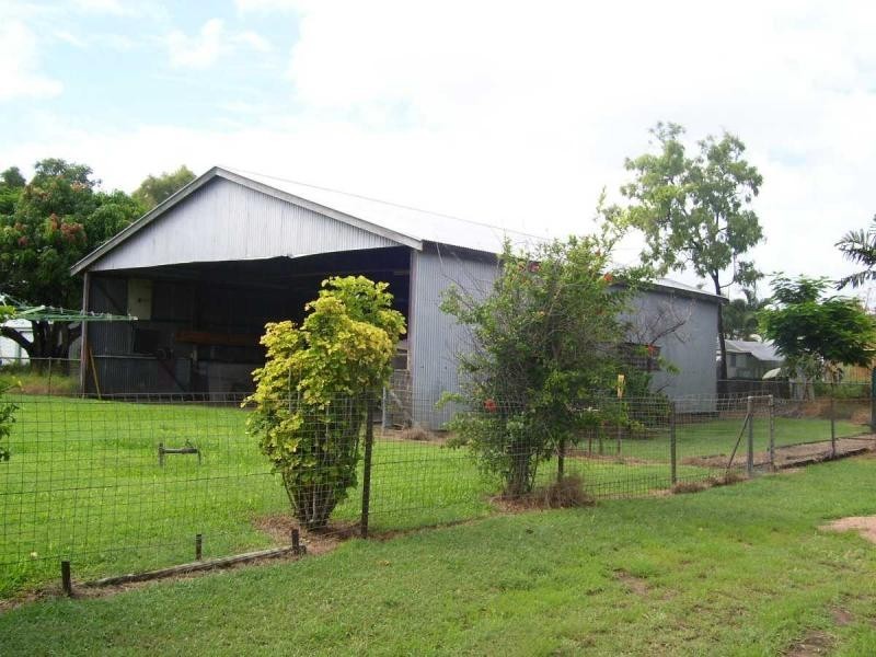 9 Richard Street, Ayr QLD 4807