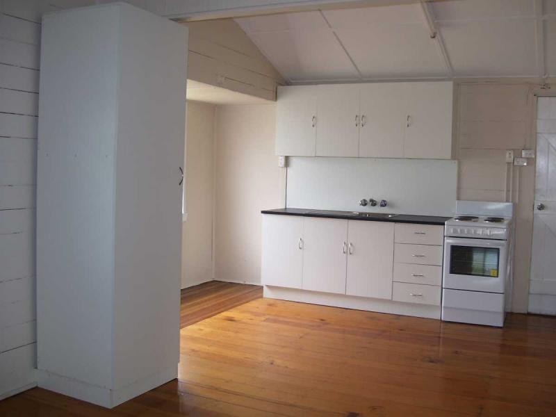 27 Munro Street, Ayr QLD 4807