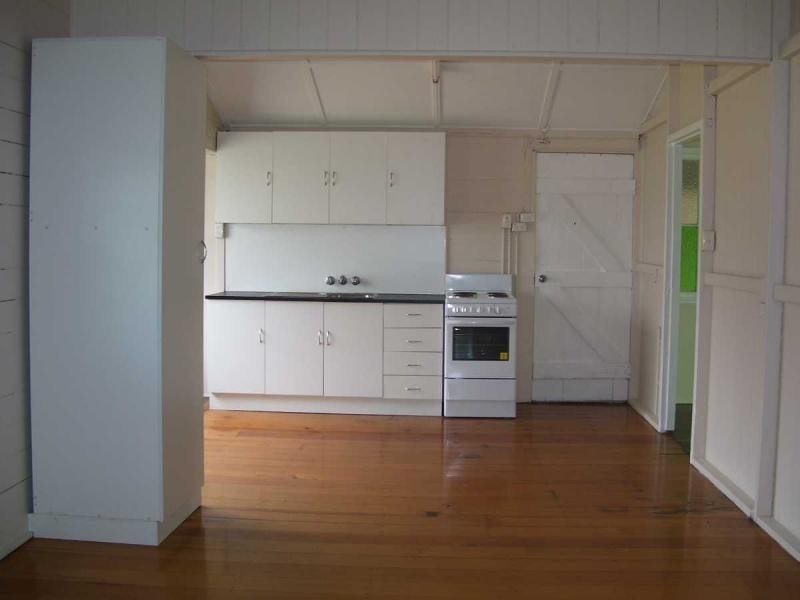 27 Munro Street, Ayr QLD 4807