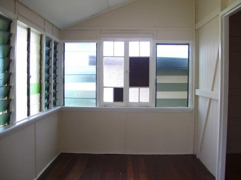 27 Munro Street, Ayr QLD 4807