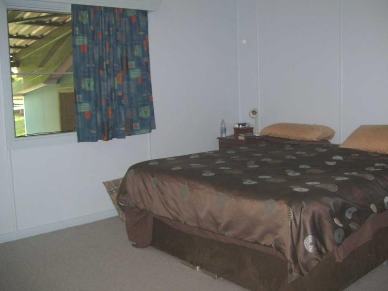 75 Fifteenth Street, Home Hill QLD 4806