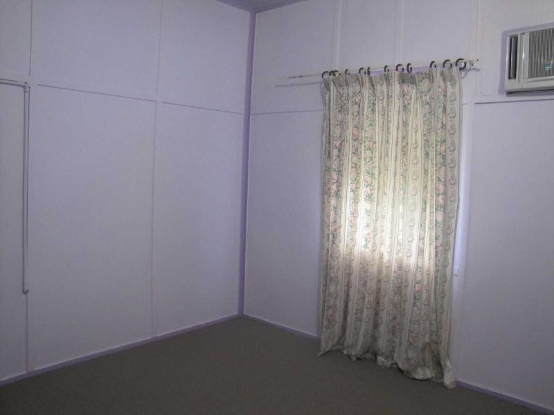 2 Neville Street, Brandon QLD 4808