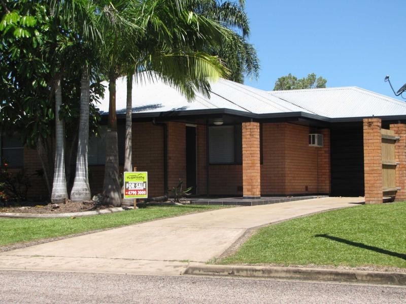 4 Gould Place, East Ayr, Ayr QLD 4807