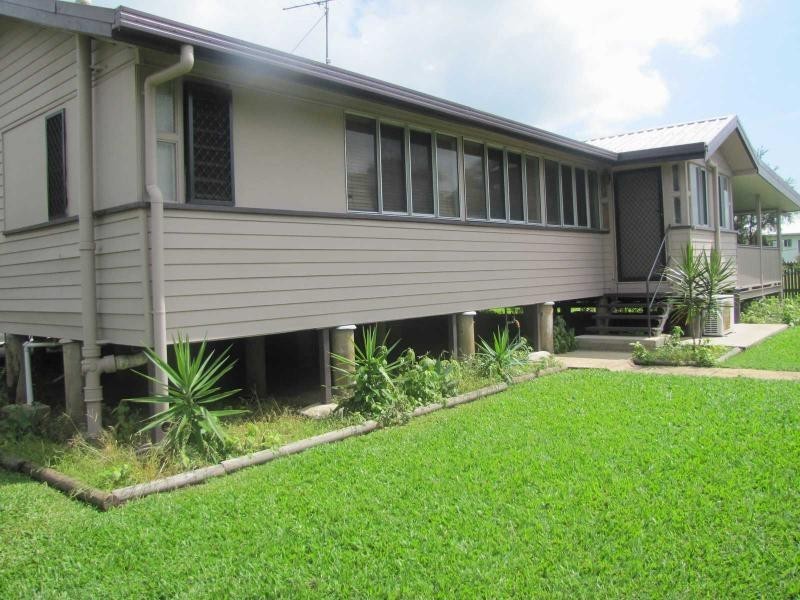 65 Grey Street, Ayr QLD 4807