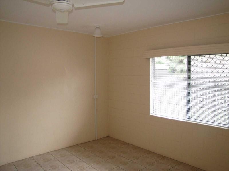 Unit 5/92 Mackenzie Street, Ayr QLD 4807