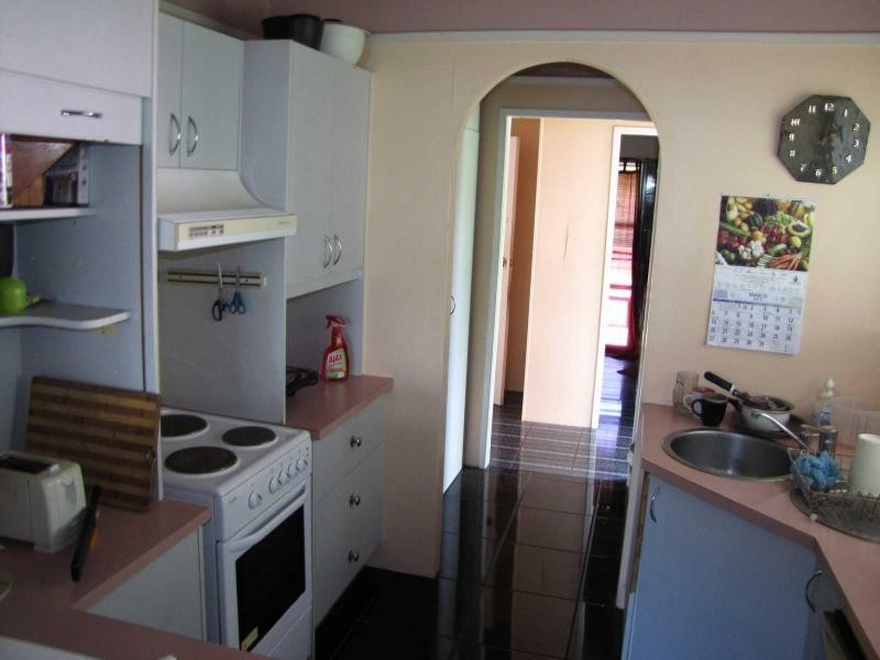 11 Ninth Street, Home Hill QLD 4806