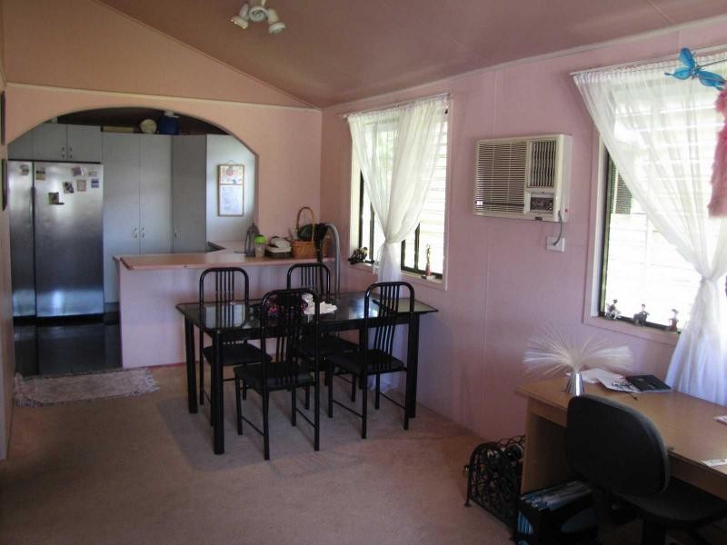 11 Ninth Street, Home Hill QLD 4806