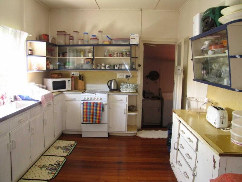 110 Munro Street, Ayr QLD 4807