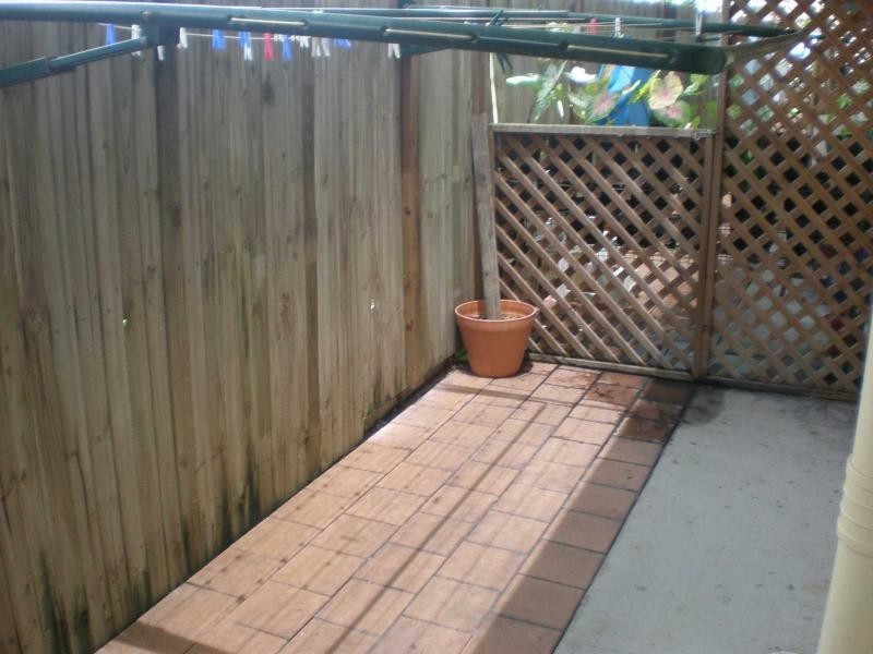 Unit 2/13 Macmillan Street, Ayr QLD 4807