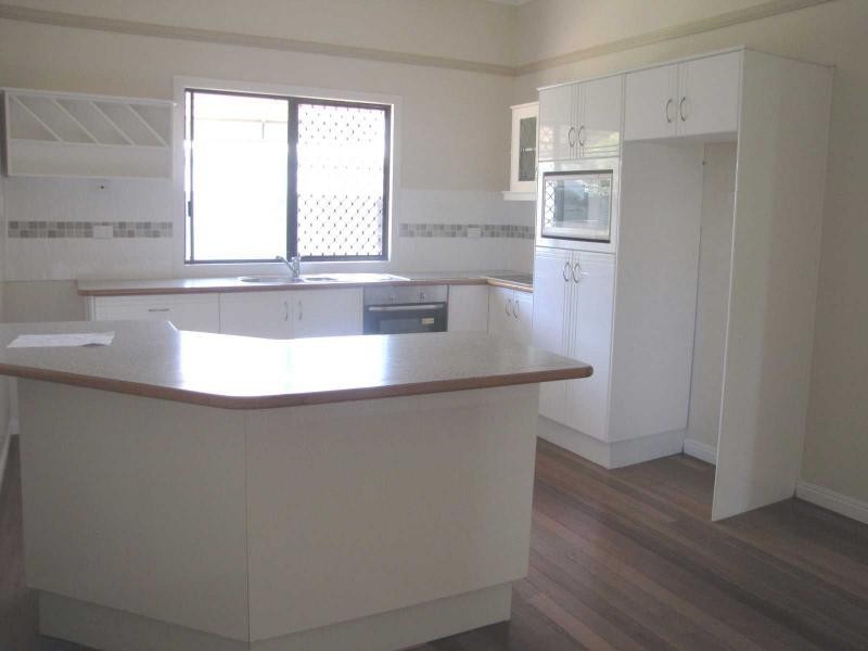 121 Chippendale Street, Ayr QLD 4807
