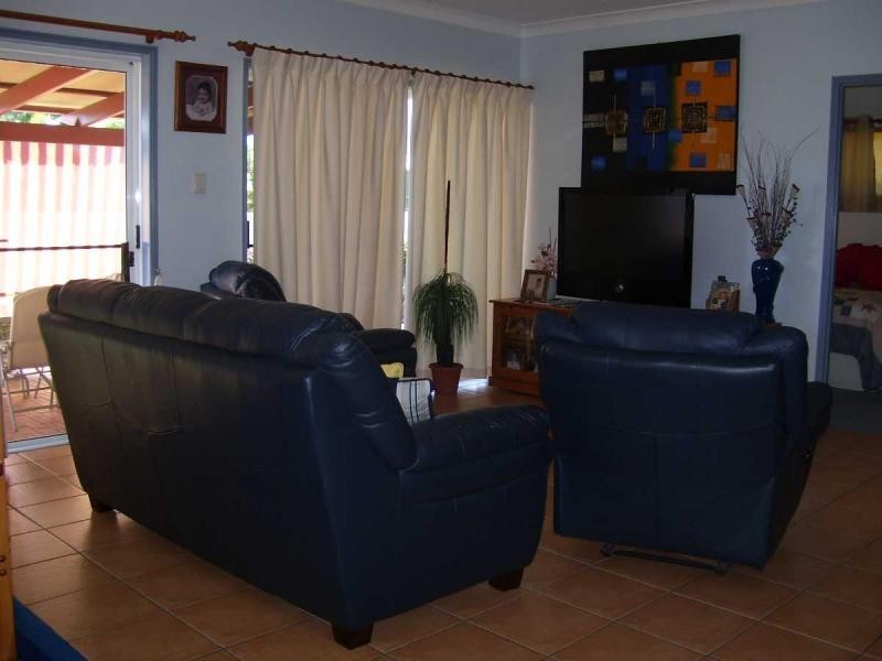 Unit 1/20 Melbourne Street, Ayr QLD 4807