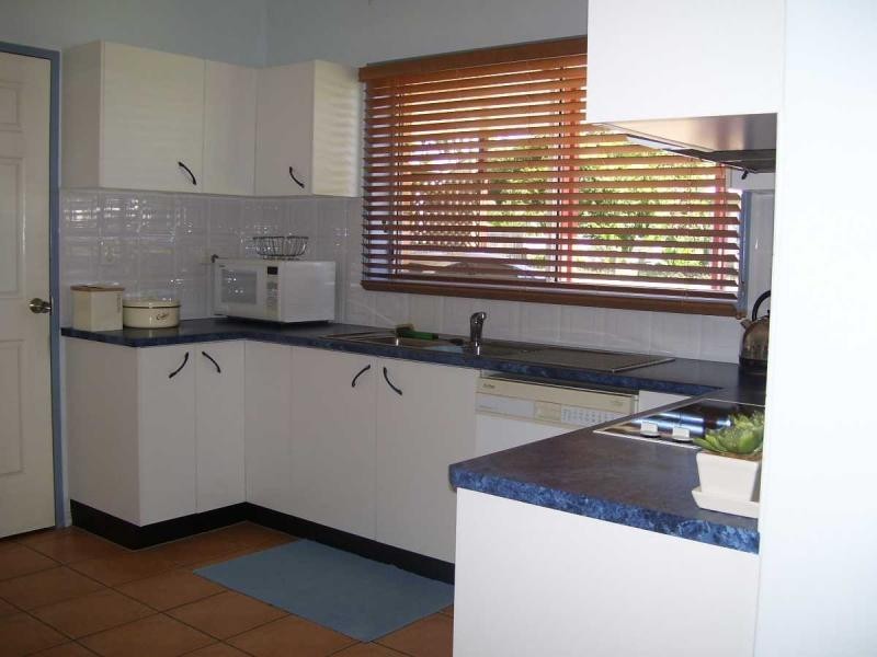 Unit 1/20 Melbourne Street, Ayr QLD 4807