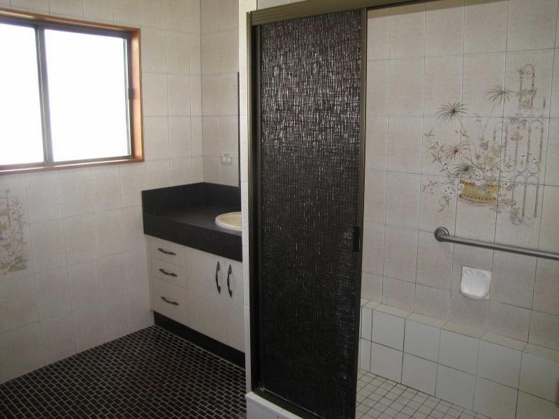 111 Burke Street, Ayr QLD 4807