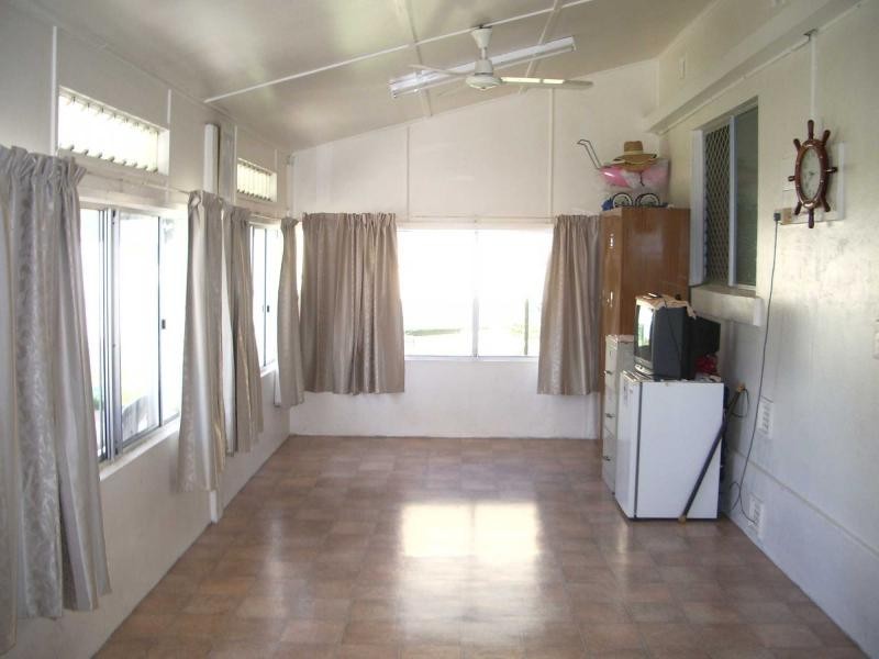 163 Ninth Avenue, Home Hill QLD 4806