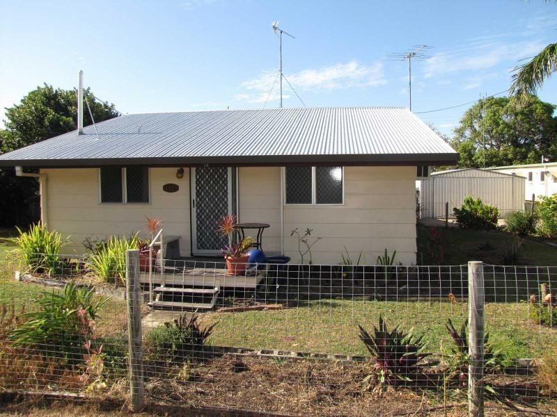 112 Cameron Street, Ayr QLD 4807