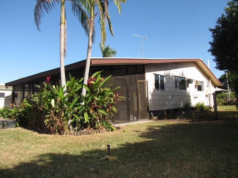 112 Cameron Street, Ayr QLD 4807