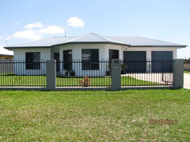 93 Beach Road, Ayr QLD 4807