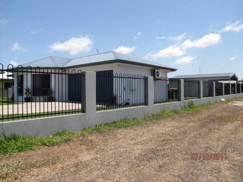 93 Beach Road, Ayr QLD 4807
