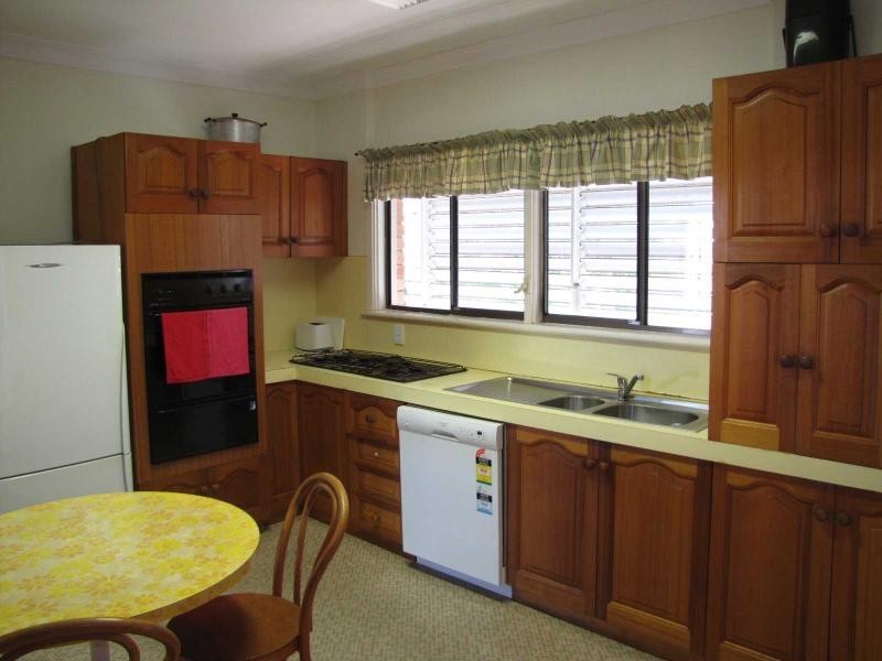 78 Eighth Street, Home Hill QLD 4806