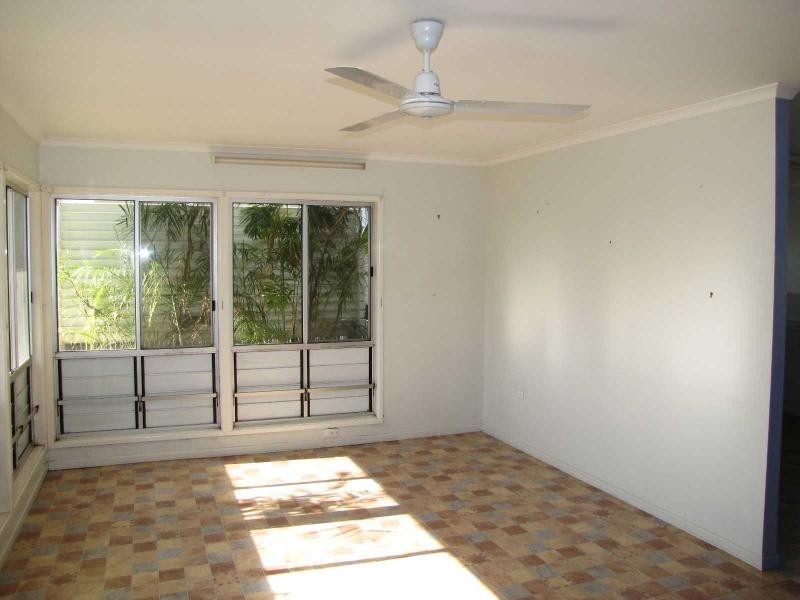 15 Barsby Street, Ayr QLD 4807