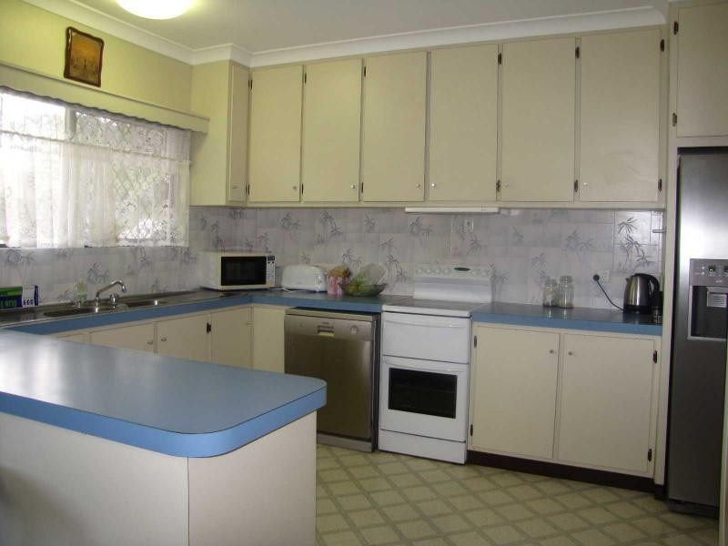 74 Eighth Street, Home Hill QLD 4806