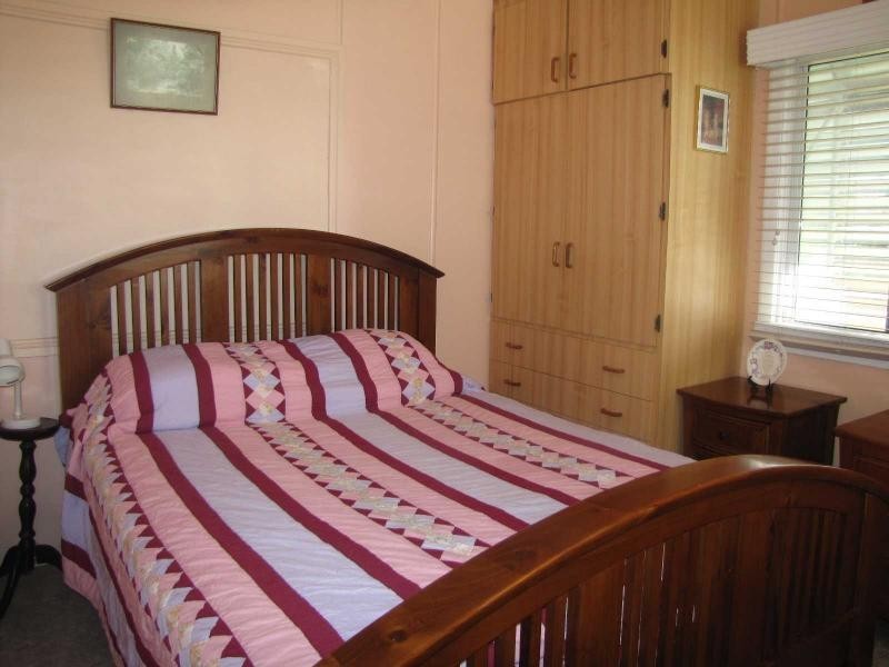 7 Tenth Avenue, Home Hill QLD 4806