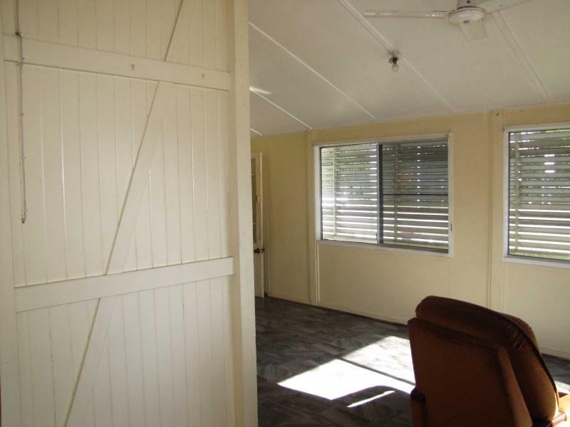 Flats 1&2/152 Graham Street, Ayr QLD 4807