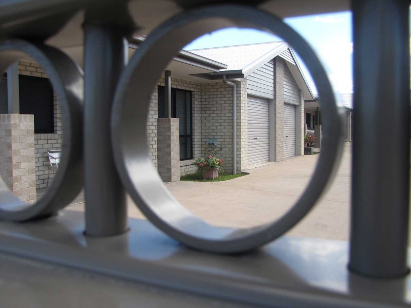 7/49-51 Macmillan Street, Ayr QLD 4807