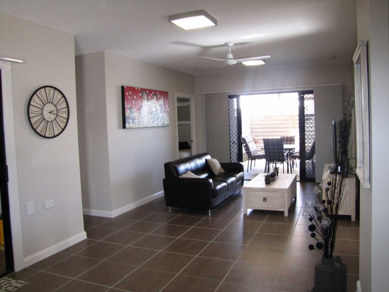 7/49-51 Macmillan Street, Ayr QLD 4807