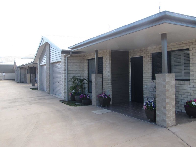 7/49-51 Macmillan Street, Ayr QLD 4807
