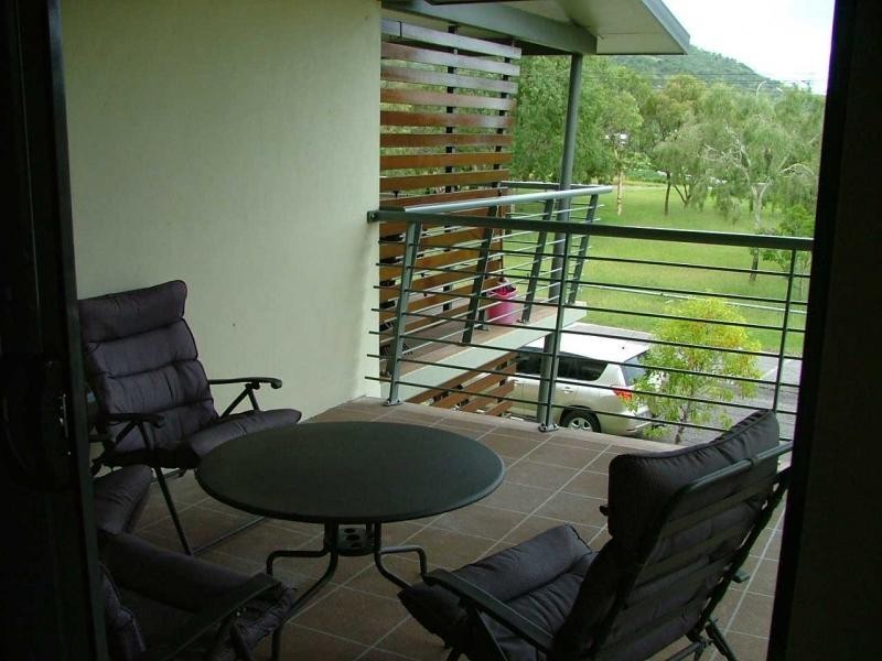 West End QLD 4810
