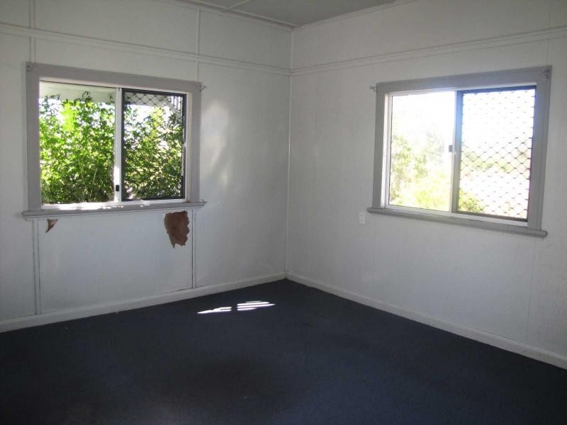 13 Grey Street, Ayr QLD 4807