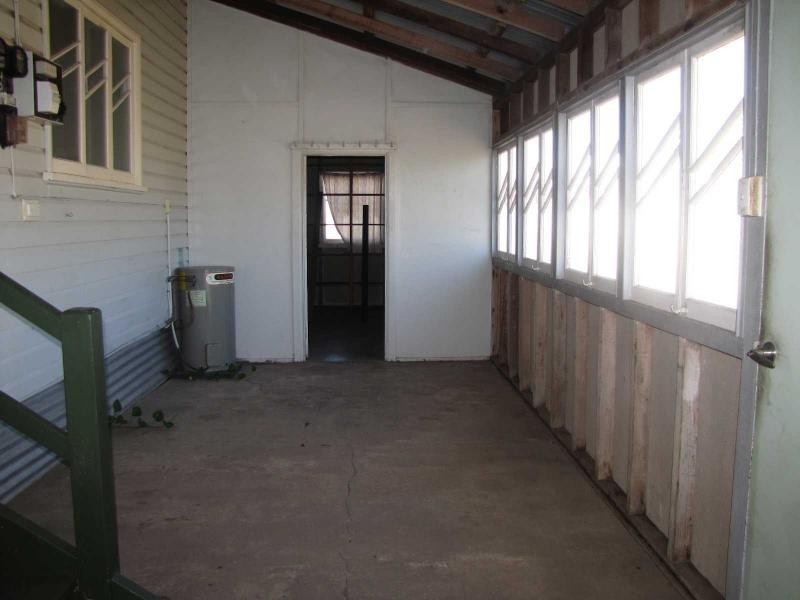 13 Grey Street, Ayr QLD 4807