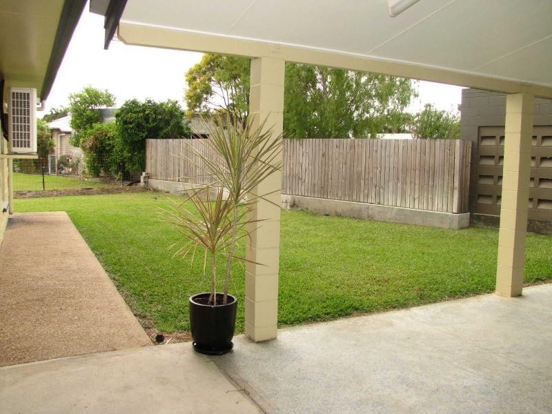 12 Moss Street, Ayr QLD 4807