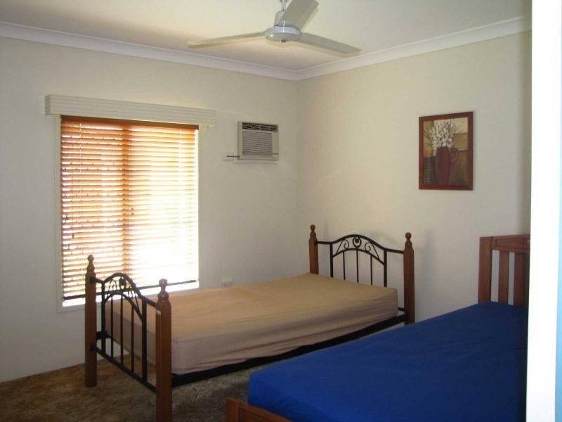 12 Moss Street, Ayr QLD 4807