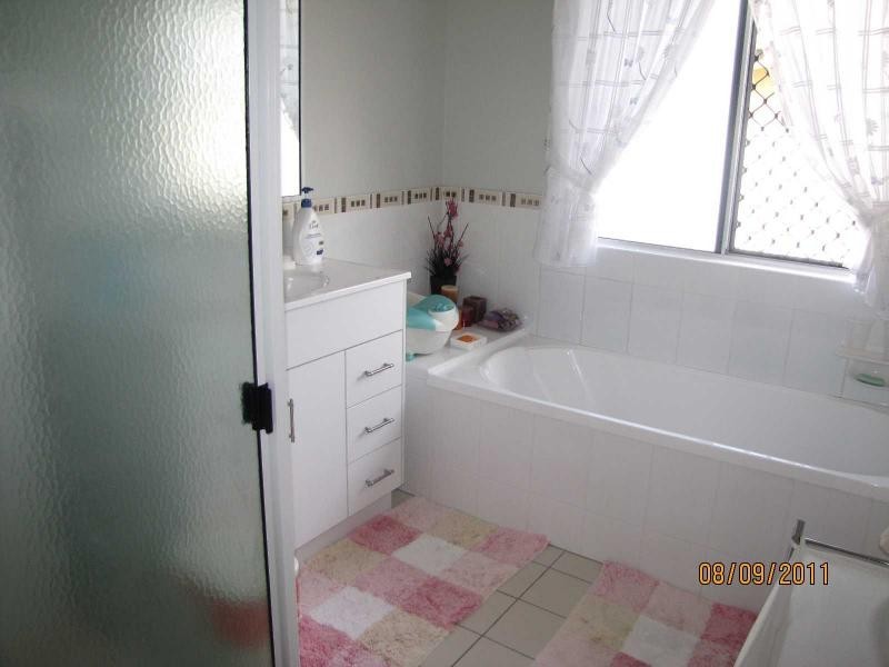 89 Beach Road, Ayr QLD 4807