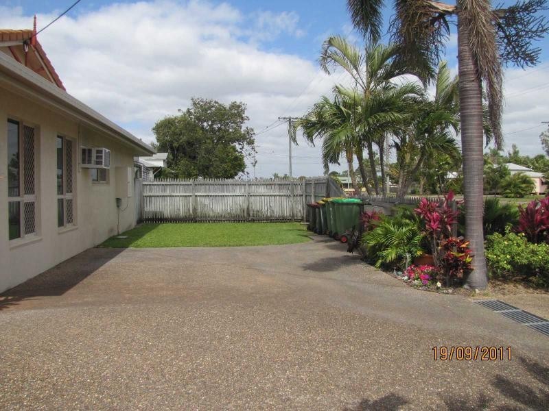 Unit 1/32 Wilmington Street, Ayr QLD 4807