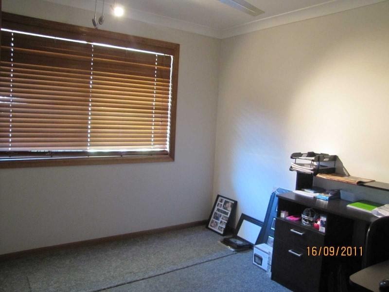 11 Seventh Avenue, Home Hill QLD 4806