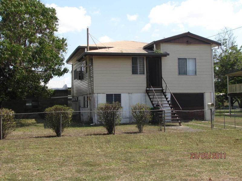 2 Ninth Street, Home Hill QLD 4806