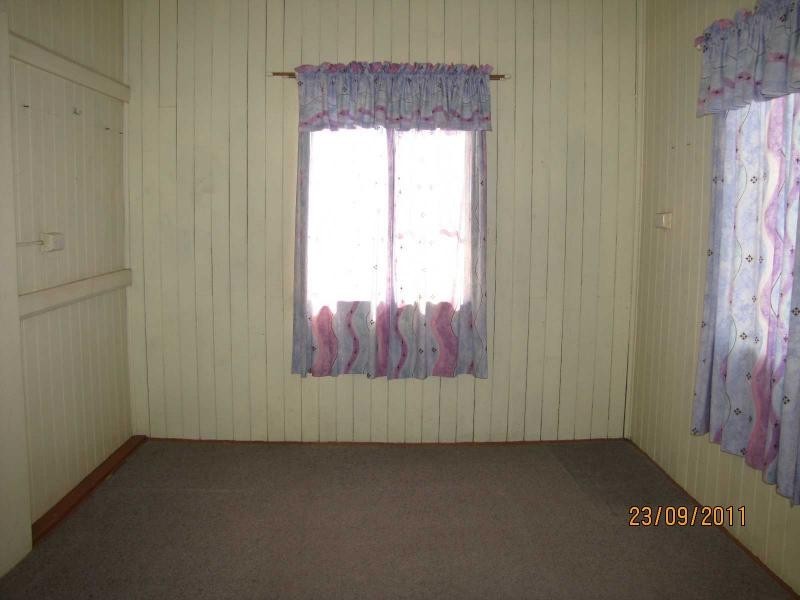 2 Ninth Street, Home Hill QLD 4806