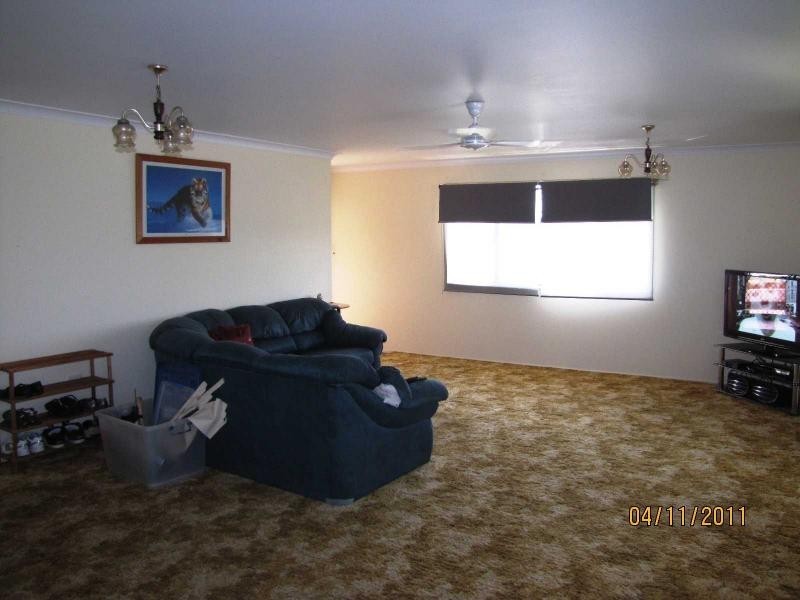 5 Albert Crescent, Ayr QLD 4807