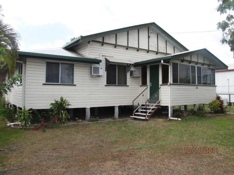 38 Queen Street, Ayr QLD 4807