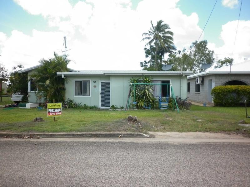 11 Green Street, Brandon QLD 4808