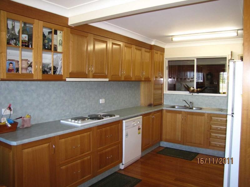 8 Homestead Road, Home Hill QLD 4806