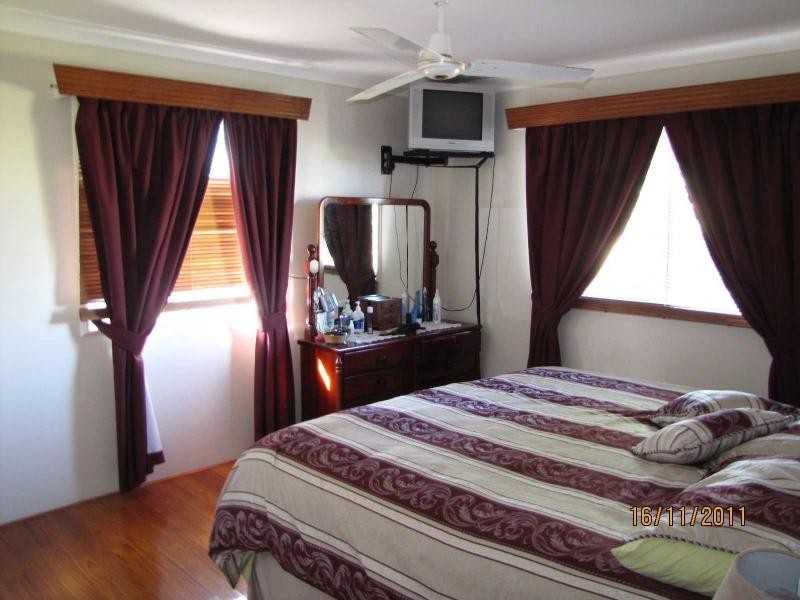 8 Homestead Road, Home Hill QLD 4806