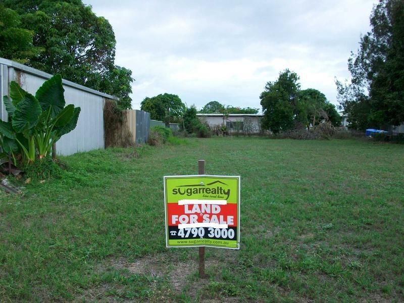 25 Ninth Avenue, Home Hill QLD 4806