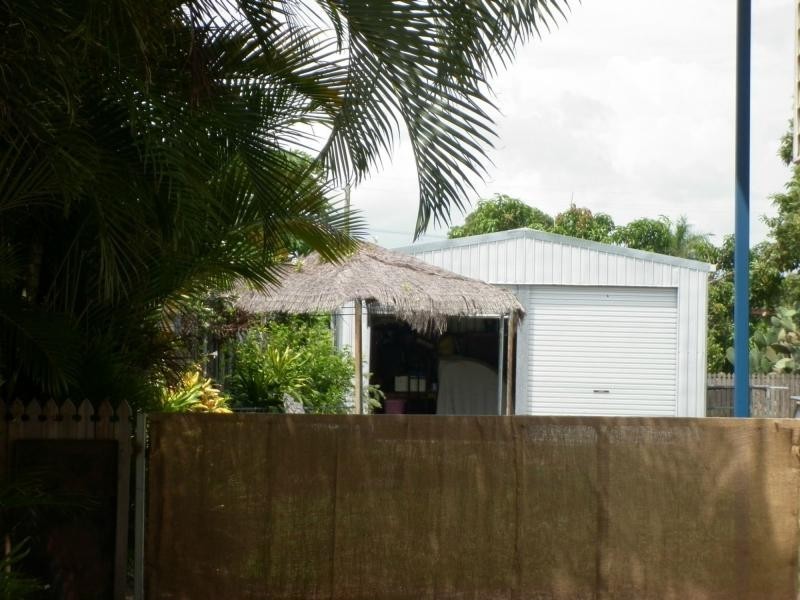 32 Fourteenth Avenue, Home Hill QLD 4806