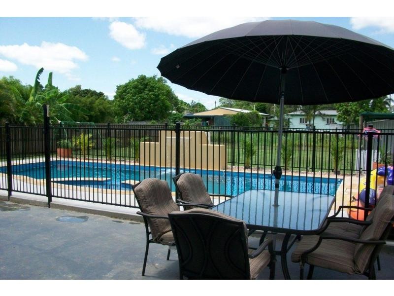 25 Munro Street, Brandon QLD 4808