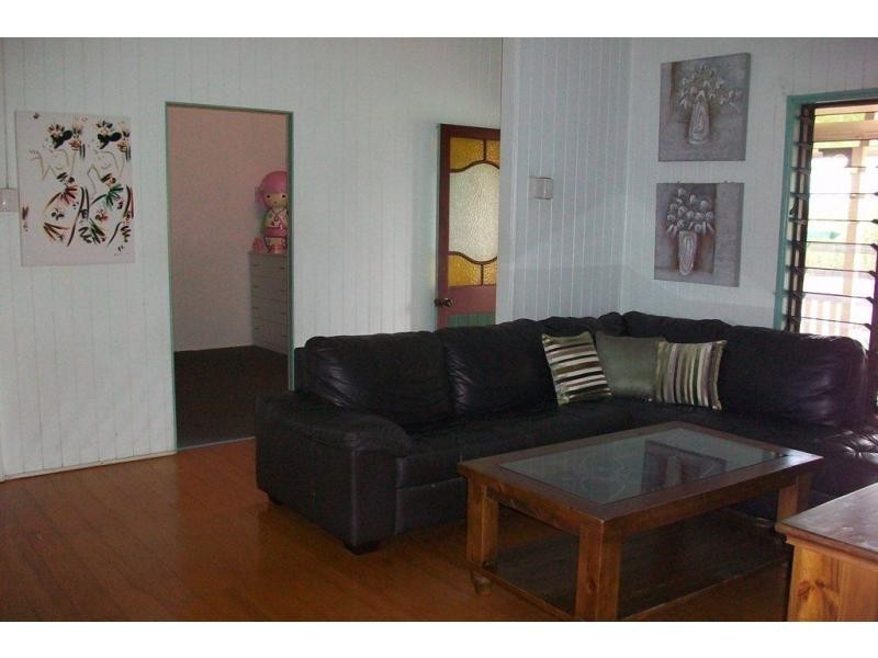 25 Munro Street, Brandon QLD 4808