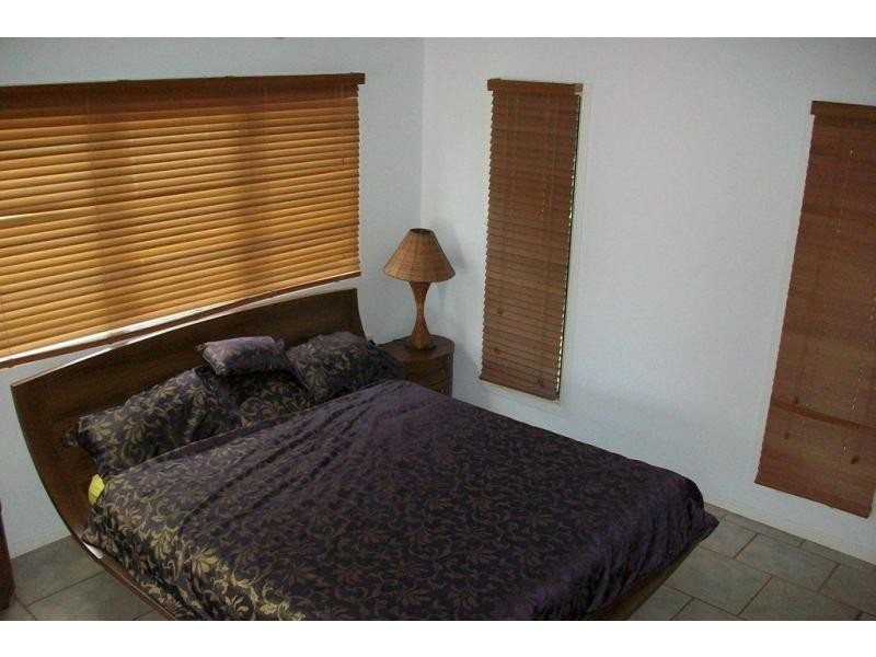 25 Munro Street, Brandon QLD 4808